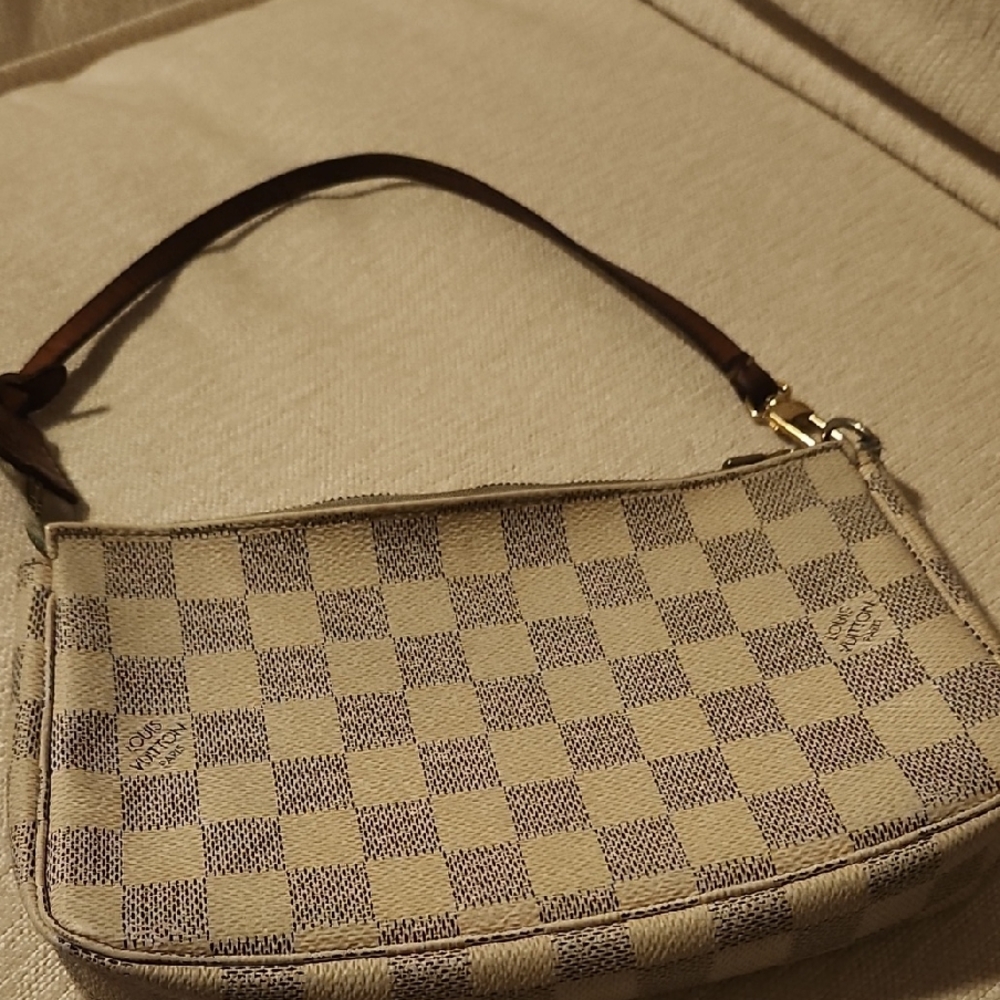 Louis Vuitton Cream and Brown Checkered Shoulder Bag